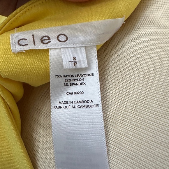 Cleo Pants with Cutout Feature on Cuff - Picture 4 of 6